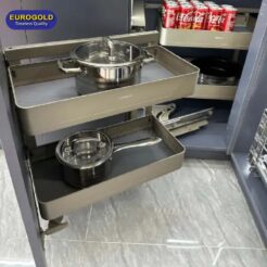 Giá góc liên hoàn hộp nhôm cao cấp EUM102 phải Eurogold 2