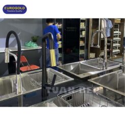 Vòi rửa bát dây rút EUF221DR 1